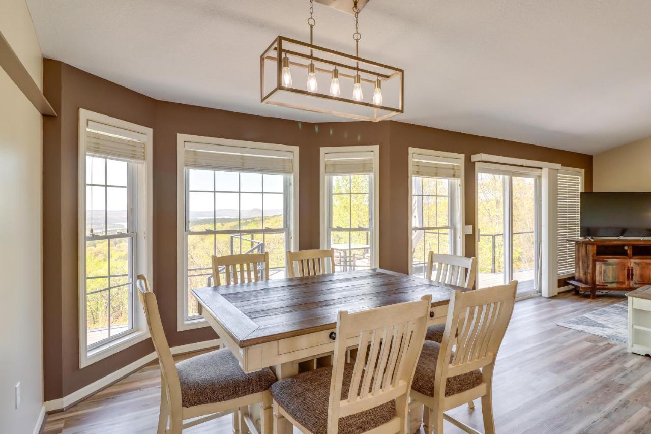 Charming Edgemont Home With Deck And Lake Views! Fairfield Bay Eksteriør billede